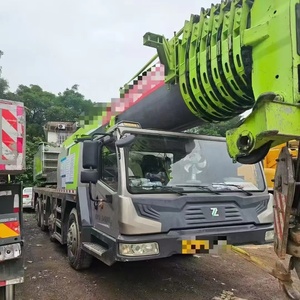 Grue ZOOMLION ZTC1100V7 110T d'occasion avec composants essentiels (moteur, pompe, moteur électrique) pour travaux de construction lourds - Product Image 1