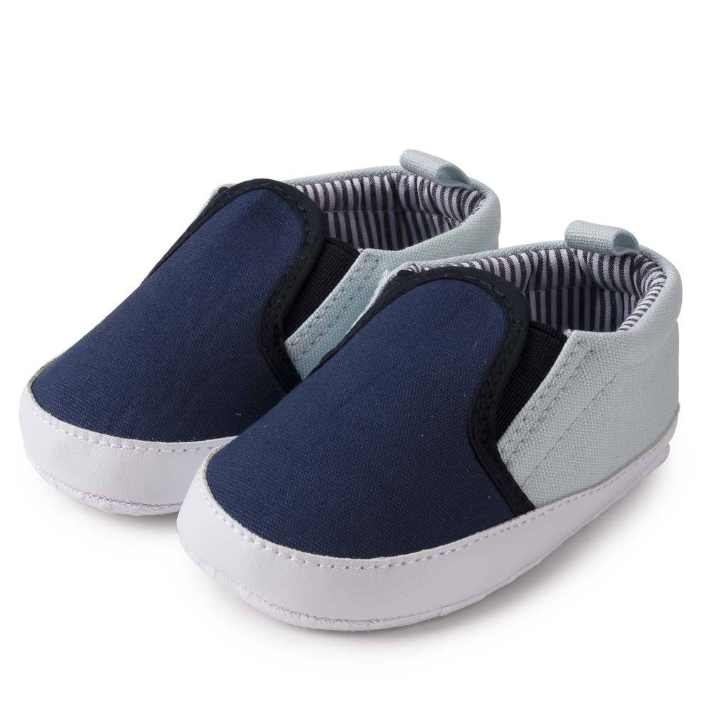 สีฟ้าอ่อน