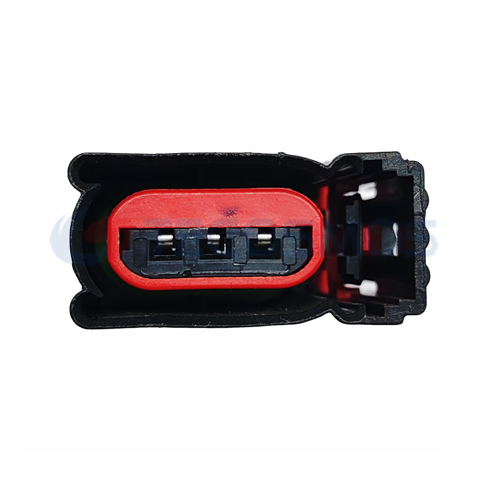 Automobile Waterproof Wiring Harness Connector Plug 3-pin Female 7900-1493-000 CT3-0165M