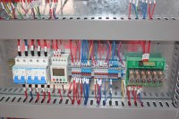 Router CNC Industrial 1325 M8 ATC con Control Syntec, Motor de Alta Rigidez para Corte de Paneles de Muebles de Madera, Personalizable