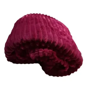 Cubrecama Ligero y Sedoso para Cama Doble, Tejido Liso Teñido, Cubrecama de Lujo - Product Image 1