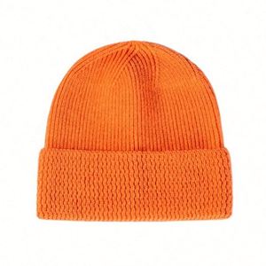 Bonnet tricoté en acrylique unisexe personnalisé Streetwear chapeau d'hiver pour hommes usage quotidien ski et cyclisme disponible en vrac - Product Image 6