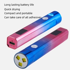 Lampe de séchage des ongles portable pratique UV/LED pour le durcissement de tous les vernis gel, outil de nail art rechargeable par USB - Product Image 4