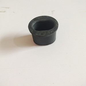 Mercedes-Benz Radiator Rubber <b>Block</b> A2515040012 For GL ML Engine <b>Mounts</b> - Product Image 5