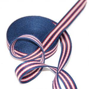 Xinda personnalisé 50mm <span class=keywords><strong>plat</strong></span> doux Polyester bandes élastiques 1mm d'épaisseur sangle en Latex réfléchissant motif de fil Unique pour les vêtements - Product Image 5