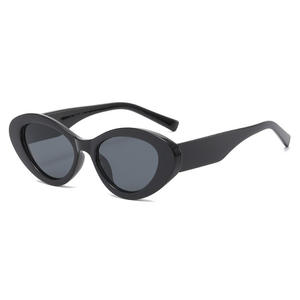 Gafas de Sol Cat-eye para Mujer E4-6336, Lentes de PC con Protección UV400, Montura Ovalada, Modernas, para Uso en Exteriores - Product Image 2