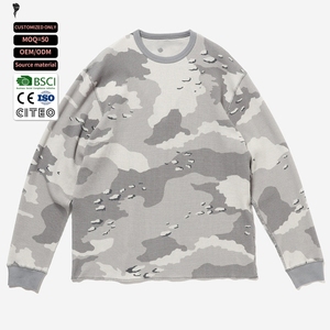 เสื้อยืดแขนยาวผ้าวาฟเฟิลคอตตอนลายพรางทหารทรงโอเวอร์ไซส์สำหรับผู้ชาย ขายดี - Product Image 1