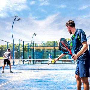 2024 Pista <span class=keywords><strong>de</strong></span> Paddle Césped artificial barato <span class=keywords><strong>de</strong></span> 12 mm para padel <span class=keywords><strong>tenis</strong></span> Pista <span class=keywords><strong>de</strong></span> padel Proveedor <span class=keywords><strong>de</strong></span> canchas <span class=keywords><strong>de</strong></span> padel panorámicas - Product Image 3