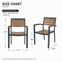 Fauteuil d'extérieur empilable avec structure métallique et assise à lattes noire pour terrasse et jardin