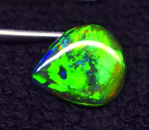 Piedra Preciosa Suelta de Ópalo Natural Multifuego de Alta Calidad, 3.5 CT, Cabujón de 15.9*13.8*3.4 mm para Joyería - Product Image 2