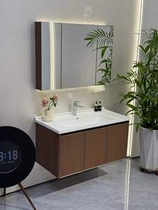 Gabinete de Baño Flotante de Tres Puertas con Acabado de Madera, con Bordes Metálicos, Apto para Casas y Apartamentos - Product Image 2