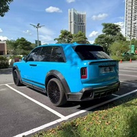 Kit carrosserie en fibre de carbone sèche pour Rolls Royce Cullinan, style 1016, jupes latérales, pare-chocs, capot, spoiler, diffuseur