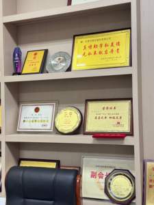 PP PE HDPE LLDPE 캐리어 컬러 마스터 배치 100% 버진 컬러 마스터 배치 사출 송풍을위한 과립 - Product Image 6