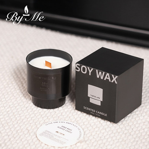 Vela Aromática de Lujo <span class=keywords><strong>BYME</strong></span>, Cera de Soya Premium en Recipiente Metálico en Forma de Copa, Hecha a Mano Semimanual con Aroma a Gardenia - Product Image 2