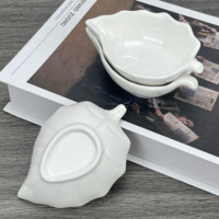 Vente en gros Vaisselle de restaurant design créatif taille personnalisée Plat à feuilles Vente en gros Plats de service en feuilles de cuivre pour Offre Spéciale
