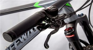 Chine Offre Spéciale 27 vitesses 24 pouces 4 0 vélo Hommes Pas Cher vélo De Montagne à Cadre En Acier Engrenages Brut Roue Vélo Plat Poignée De Frein Poids Graisse - Product Image 4