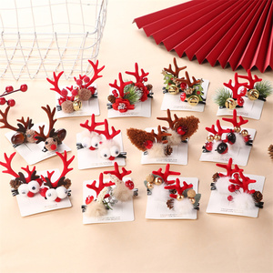 Pinces à cheveux en bois de renne de Noël avec cloches accessoires de cheveux d'accessoires de photo de fête pour les filles - Product Image 1