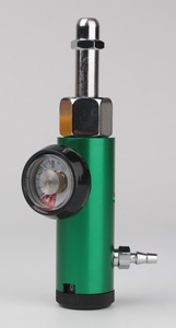 Válvula de Presión Ajustable, Regulador de Oxígeno Médico Tipo Yoke con Conector <span class=keywords><strong>CGA</strong></span> <span class=keywords><strong>540</strong></span> <span class=keywords><strong>para</strong></span> Uso Hospitalario - Product Image 6