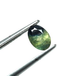 Saphir naturel bio-coloré taille ovale 4,4x6x2,7mm 0,56ct d'Australie occidentale avec expertie tierce pour la fabrication de bijoux fins - Product Image 4
