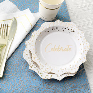 Ensemble de <span class=keywords><strong>vaisselle</strong></span> <span class=keywords><strong>jetable</strong></span>, fournitures de fête de luxe bon marché, assiettes en papier kraft pour fête prénuptiale - Product Image 2