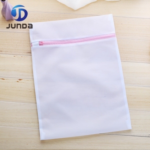 Sac <span class=keywords><strong>à</strong></span> <span class=keywords><strong>linge</strong></span> moderne rose <span class=keywords><strong>à</strong></span> mailles fines Polyester pliable et durable pour laver les sous-vêtements Chaussettes Vêtements <span class=keywords><strong>Panier</strong></span> <span class=keywords><strong>à</strong></span> vêtements réutilisable - Product Image 6