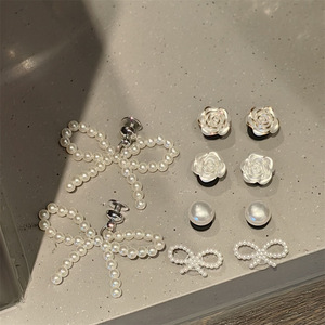 Nueva perla arco agujero zapato decoración hebilla amor oso plata Rhinestone botón extraíble zapato hebilla accesorio conjunto - Product Image 4
