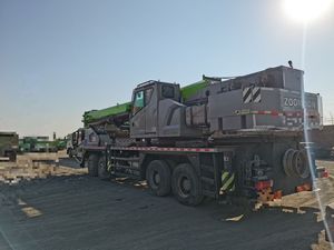 Grue mobile hydraulique d'occasion Zoomlion ZTC500H-1, 99% neuve, haute qualité, prix bas, moteur puissant, capacité de 50 tonnes - Product Image 2