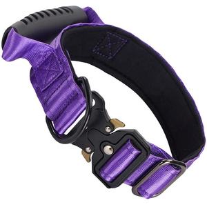 Collier pour chien en nylon violet à libération rapide, collier tactique pour animaux de compagnie, sangle de col réglable pour l'entraînement avec poignée - Product Image 1