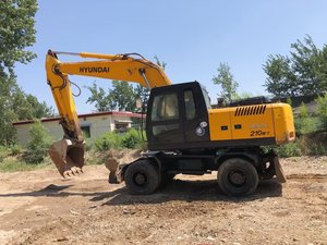 รถขุดมือสอง 21 ตัน ยี่ห้อฮุนได รุ่น 210W-7 สมรรถนะสูง พร้อมเครื่องยนต์ 5.9 ลิตร กำลัง 124 กิโลวัตต์  มอเตอร์เกียร์และปั๊มรวมอยู่ด้วย - Product Image 6