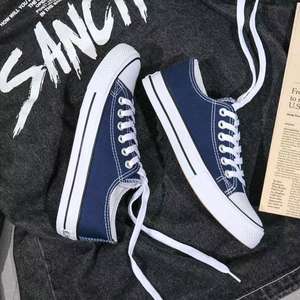 أحذية رياضية مخصصة برباط، أحذية رياضية مسطحة غير رسمية من القماش للرجال والنساء، حذاء رياضي نجمي - Product Image 5