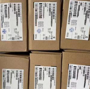 Offre Spéciale ponctuel Nouveau Original Spot Inventaire IC Puce Circuit Intégré <span class=keywords><strong>Composants</strong></span> Électroniques DSPIC24HJ256GP210-I/PT - Product Image 6