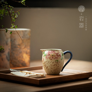 ถ้วยชาสไตล์จีนโบราณ ทำจากเครื่องปั้นดินเผา สำหรับชุดชงชากังฟู - Product Image 1