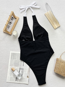 Maillot de bain bikini XL de haute qualité pour femmes maillot de bain deux pièces à sangle licou à séchage rapide avec vêtements de plage imprimés à la mode - Product Image 5