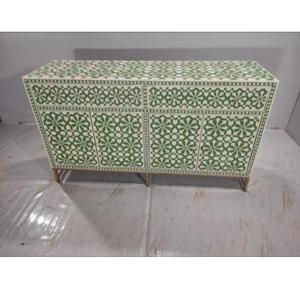 Mueble de Cajones con Incrustaciones de Hueso de Estilo Boutique Ecológico con Patrones Hechos a Mano para Espacios Interiores de Lujo a un Precio Razonable - Product Image 1