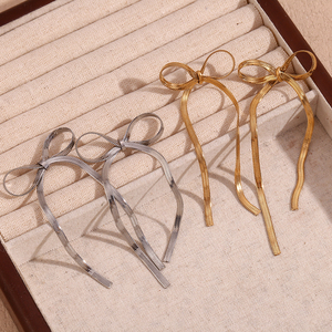 Dainty <span class=keywords><strong>oro</strong></span> placcato catena di <span class=keywords><strong>serpente</strong></span> <span class=keywords><strong>orecchini</strong></span> con fiocco in acciaio inox titanio gioielli regalo per le ragazze - Product Image 6