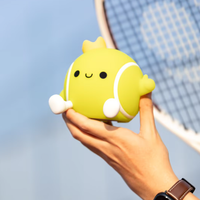 Soft Glow Silicone Tennis Ball Night Light Décoration sportive pour les tout-petits Chambres d'enfants