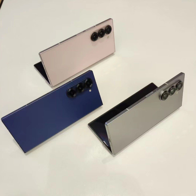 Hot Selling Ready Ship Z Fold 6 12GB+256GB Smartphone Unlocked 5G Foldable HD Display 4000mAh Battery US Version Portable