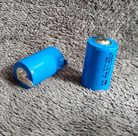 3.6V SOCL2 silinder Lithium Ion ER14250M sel 3.6V SOCL2 baterai dengan Solder pin tab tag untuk berbagai aplikasi