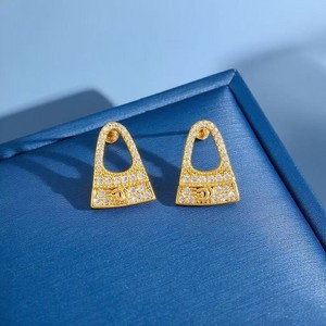 Set <span class=keywords><strong>Collana</strong></span> e Orecchini in Oro 18K, <span class=keywords><strong>Collana</strong></span> con <span class=keywords><strong>Lettera</strong></span> <span class=keywords><strong>C</strong></span>, Orecchini di Lusso Leggero di Alta Gamma, Moda Versatile - Product Image 6