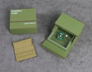Boîte à bijoux rectangulaire rigide verte au design créatif avec doublure en satin, fermeture magnétique, emballage haut de gamme pour bijoux, montres, lunettes - Product Image 1