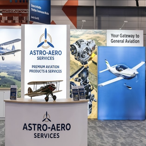 Stand Modular para Ferias Comerciales de 30x30 con Letrero Colgante Redondo de Tubo y Pantalla LED SEG para EAA AirVenture <span class=keywords><strong>Oshkosh</strong></span> - Product Image 5