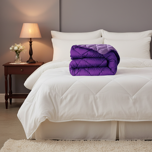 <span class=keywords><strong>Couette</strong></span> bicolore 400 g/m² en microfibre de <span class=keywords><strong>polyester</strong></span>, réversible, garnissage en fibres creuses siliconées, 100 % respirante, matelassage toutes saisons - Product Image 5