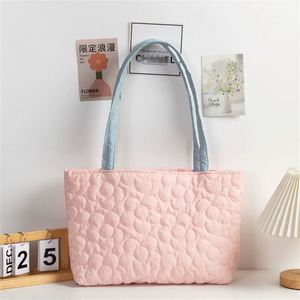 Sac cabas pour femme automne-hiver, grande capacité, bandoulière unique, matelassé, fleurs, sac de shopping portable en jute de couleur bonbon - Product Image 6
