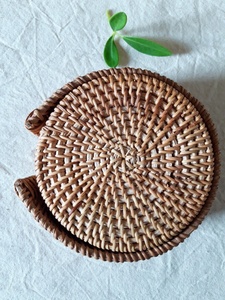 ที่รองแก้วหวายทรงกลมจากเวียดนาม-ชุดละ6ชิ้นพร้อมด้ามจับ - Product Image 4