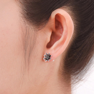 Pendientes de Girasol Vintage, Estilo Plata Antigua, Joyería de Moda para Mujer, Uso Diario, Regalo Chic - Product Image 6