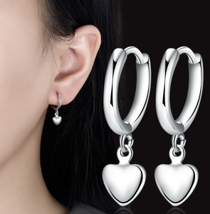 Ebrew she LL-pendientes huggie con forma de corazón, aretes chapados en plata para mujer <span class=keywords><strong>2023</strong></span> - Product Image 1