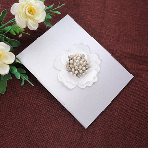 Livret personnalisé haut de gamme à couverture rigide brillante avec dorure à chaud et cartes de bénédiction de la Première <span class=keywords><strong>Communion</strong></span> en acrylique transparent - Product Image 4