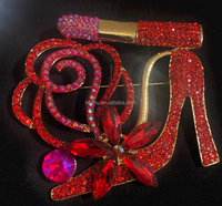 Broche Fleur Strass Rose Vert Personnalisé Rouge à Lèvres Talons Hauts Broche Fête Anniversaire Mariage pour Femmes Filles Fait Principalement Alliage