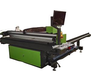 Machine de traitement de l'aluminium avec moteur pour découpe multi-formes et rupture de charge, haute sécurité - Product Image 2