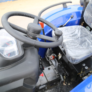 Prix des tracteurs de pelouse, <span class=keywords><strong>mini</strong></span>-tracteurs 30 CV, tracteurs agricoles compacts 4x4, tracteurs avec chargeur frontal, <span class=keywords><strong>mini</strong></span>-tracteurs avec pelle arrière - Product Image 6